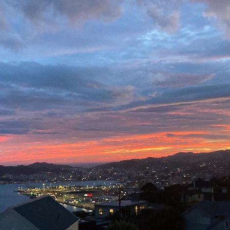 Khandallah Harbour View Bnb Wellington Exteriör bild